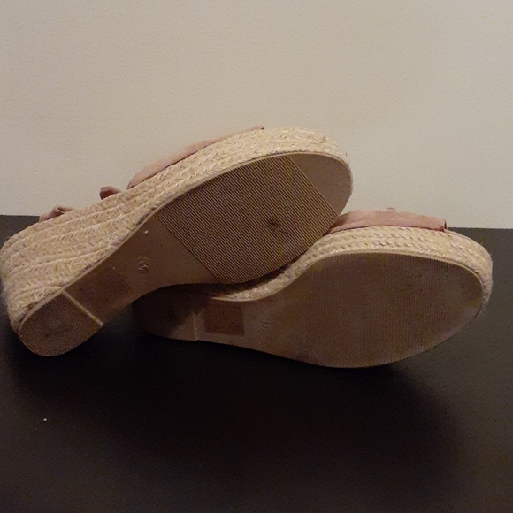 Wedge sandal - Picture 4 of 7